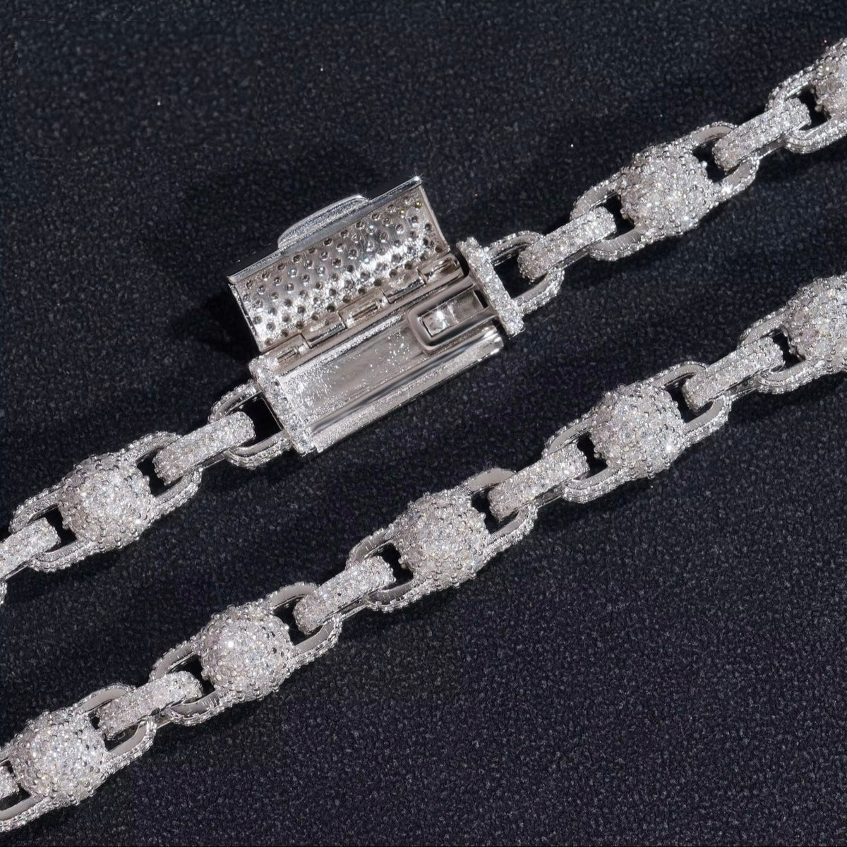 LUXDIA - Monaco Moissanite Link Necklaces